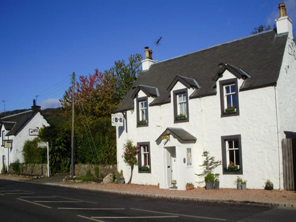Roslin Cottage คาลเลนเดอร์ ภายนอก รูปภาพ